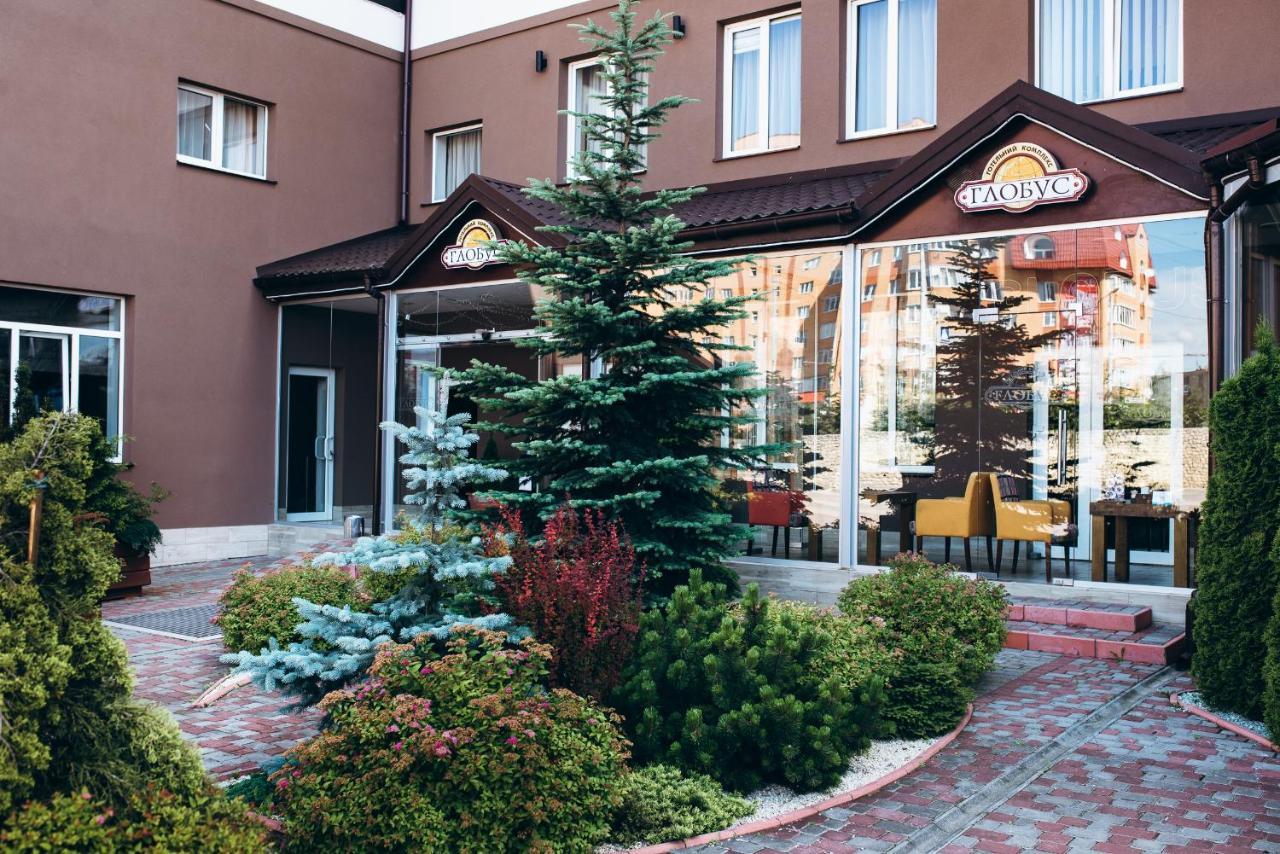 Globus Hotel Petrikov  Exterior foto