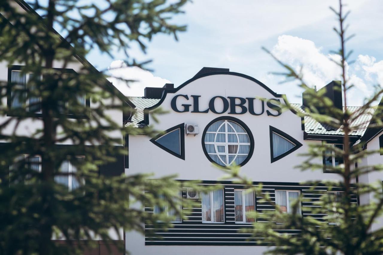 Globus Hotel Petrikov  Exterior foto